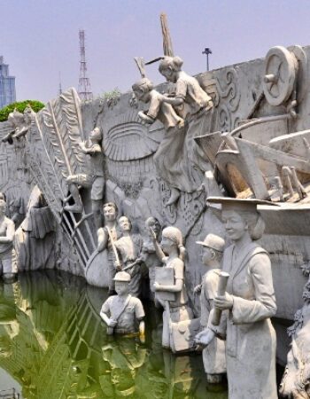 National Monument ( MONAS )